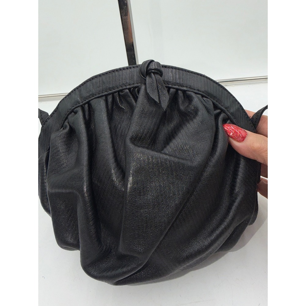 Bagheera Black Leather Pleated Pouch Crossbody Bag Made in Italy Vintage